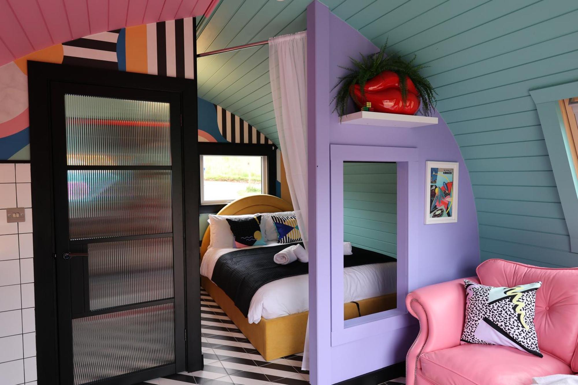 Ammonite Glamping Pod & Hot Tub Apartment Hungerton Exterior photo